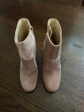 Nine West Suede Ankle Boots in Dusty Pink